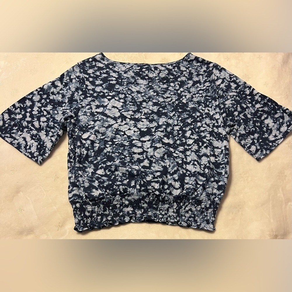 Michael Kors Blue Tie Dye Print Women's PS Top, Elastic Waist -GUC - Picture 4 of 8